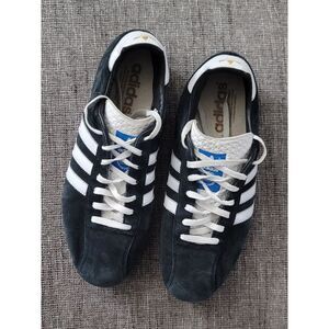 adidas gazelle silver green womens Adidas NMD R1 PK Zebra White NOIRFONCE Sneakers